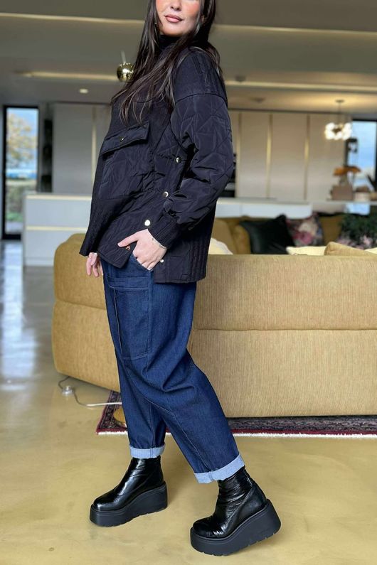 Glencoe Quilt & Knit Black  /4/13=